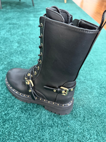 BOTAS APEPAZZA