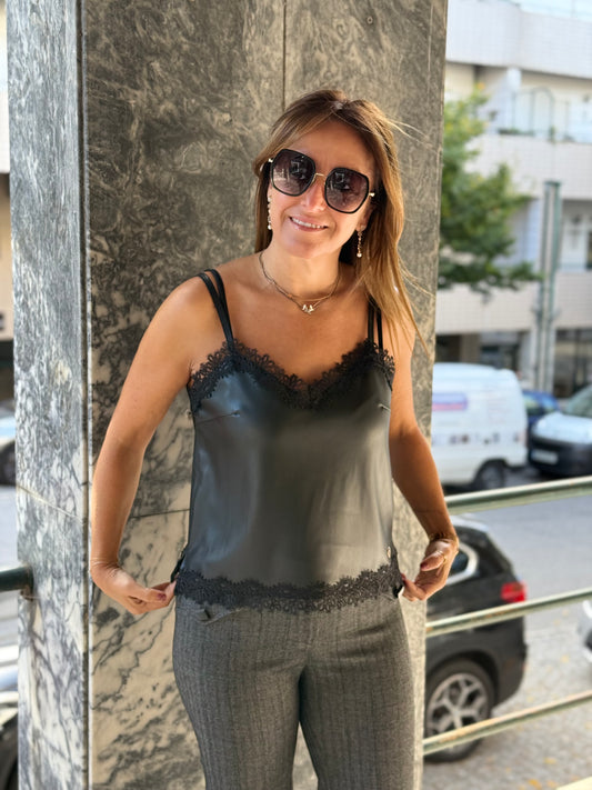TOP CRISTINA BARROS