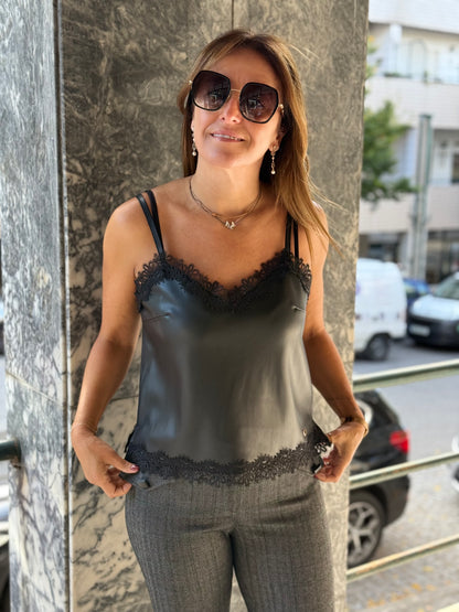 TOP CRISTINA BARROS